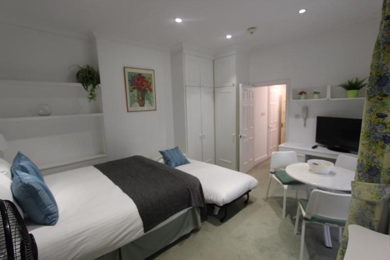 Stay In Serviced Apartments Queensway Londyn Zewnętrze zdjęcie